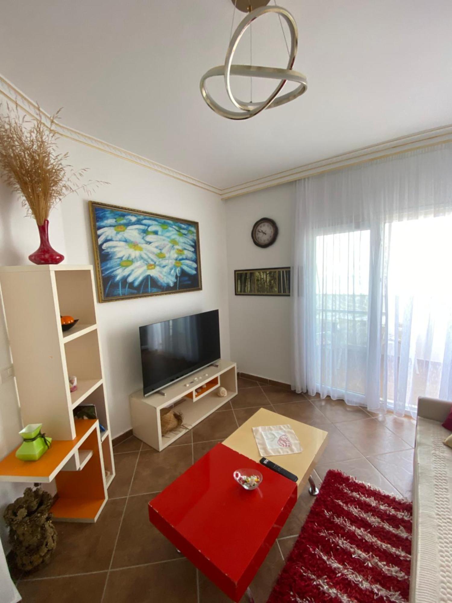 Albi Apartmet Beachfront In Apartament Shëngjin